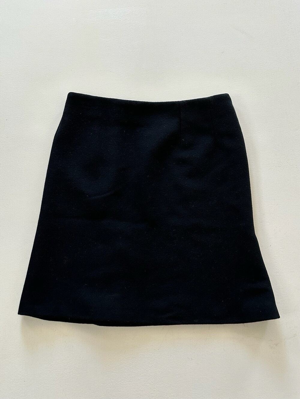 MAX MARA Made In Italy Solid Black 100% Virgin Wool Pencil Skirt Size US 2